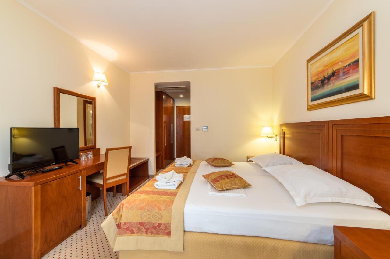 Hotel Bella Vista Drvenik  Eksteriør bilde