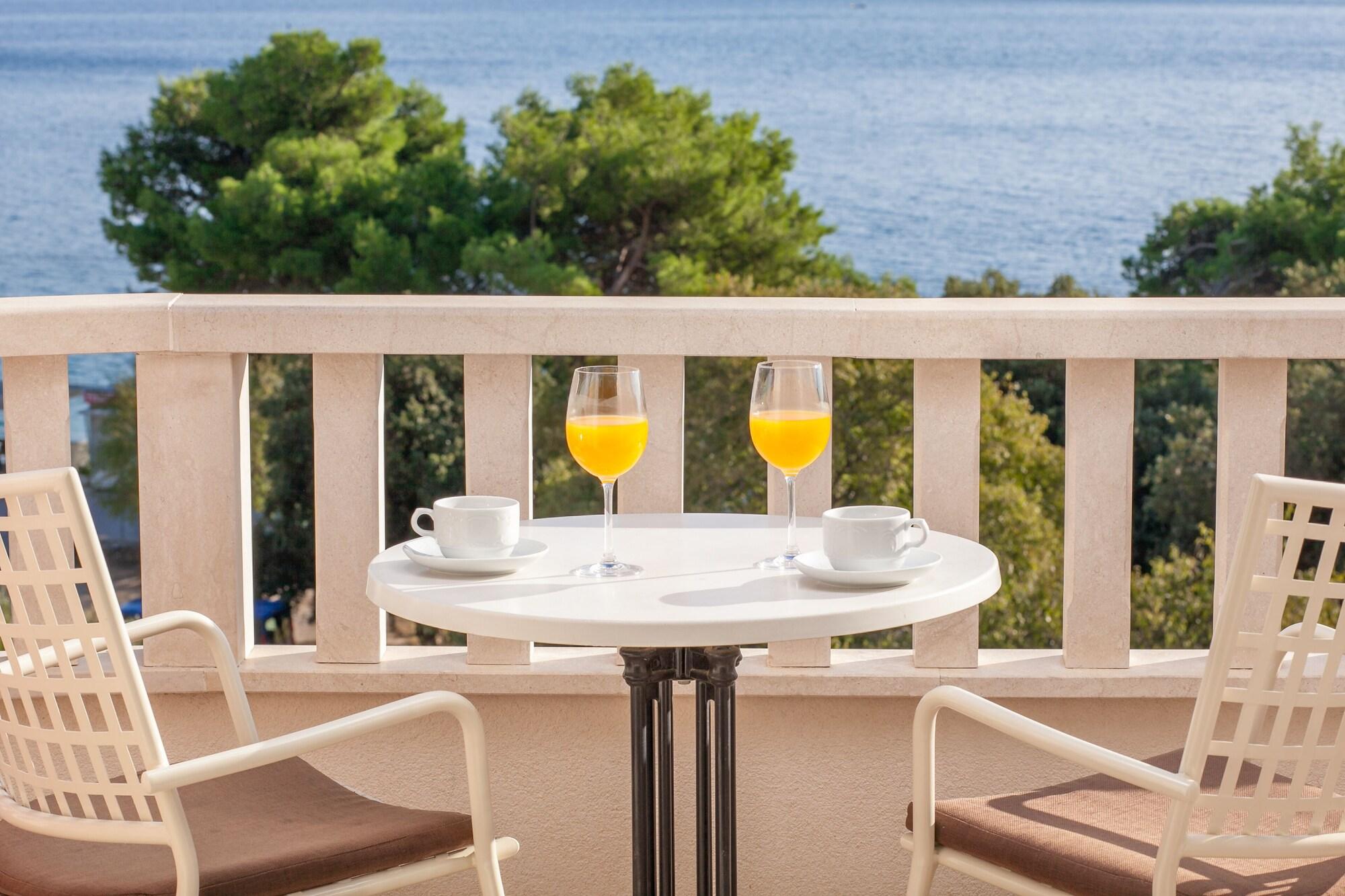 Hotel Bella Vista Drvenik  Eksteriør bilde