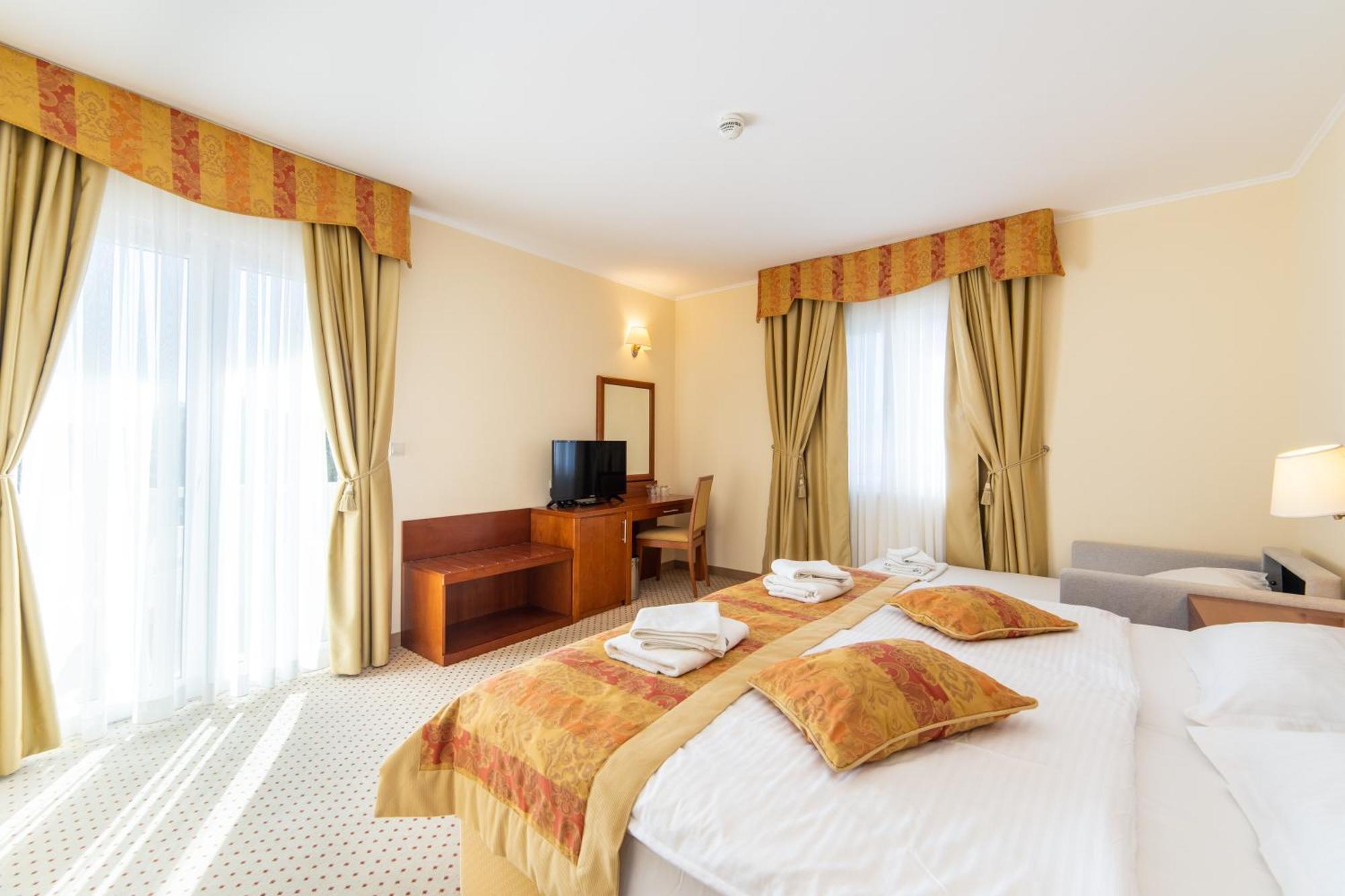 Hotel Bella Vista Drvenik  Eksteriør bilde