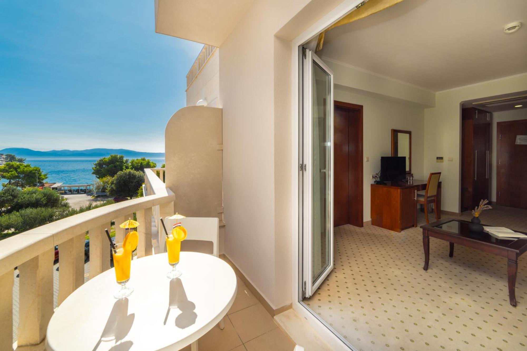 Hotel Bella Vista Drvenik  Eksteriør bilde